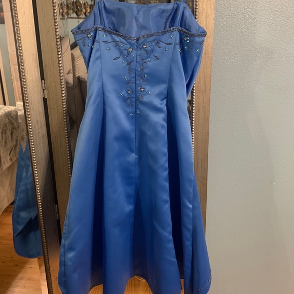 Blue Cocktail Dress - Picture 4 of 9